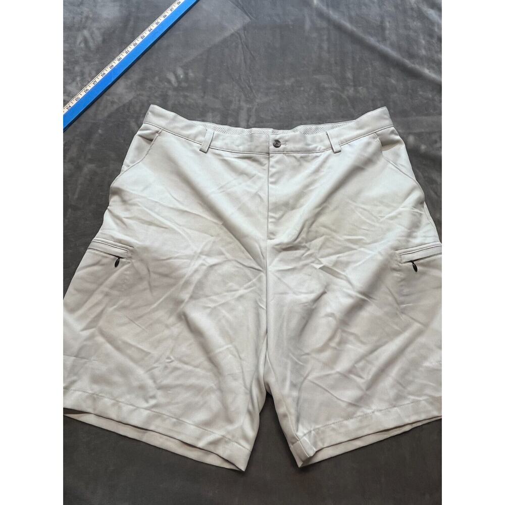 Izod Golf Classic Shorts Mens Sz‎ 38 Tan 10” Inseam Casual Hiking Outdoors Walk